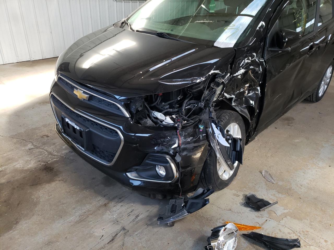 Photo 9 from auction – 2017 CHEVROLET SPARK 1LT with VIN KL8CD6SA6HC765727