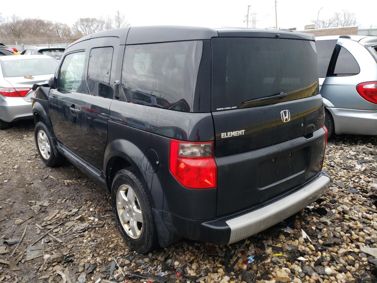 Photo 3 from auction – 2005 HONDA ELEMENT EX with VIN 5J6YH28695L016312