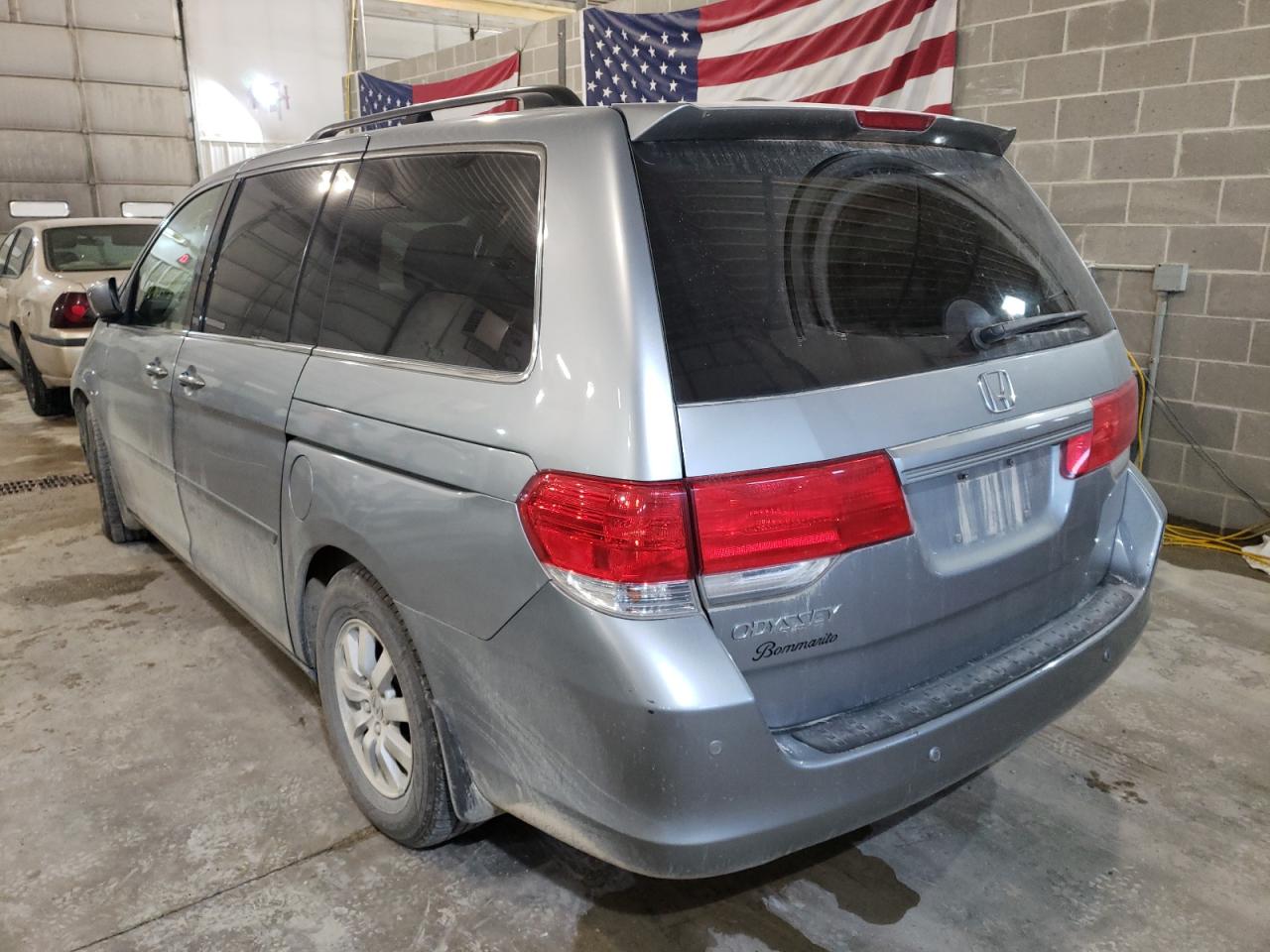 Photo 3 from auction – 2010 HONDA ODYSSEY EX with VIN 5FNRL3H67AB033458
