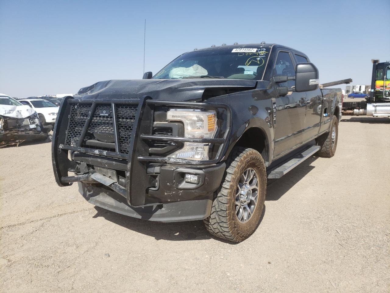 Photo 2 from auction – 2020 FORD F350 SUPER with VIN 1FT8W3BT4LED84334