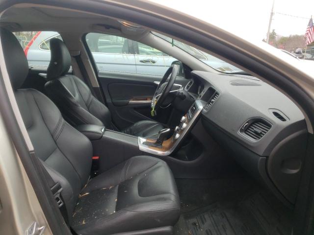 Photo 5 from auction – 2017 VOLVO S60 PLATIN with VIN LYV402TM1HB127222