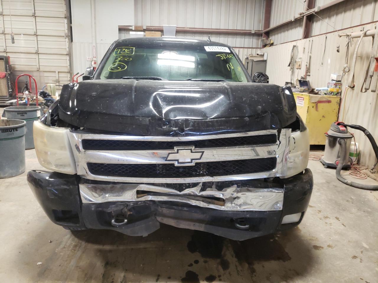 Photo 9 from auction – 2009 CHEVROLET SILVERADO with VIN 2GCEC29J791104393