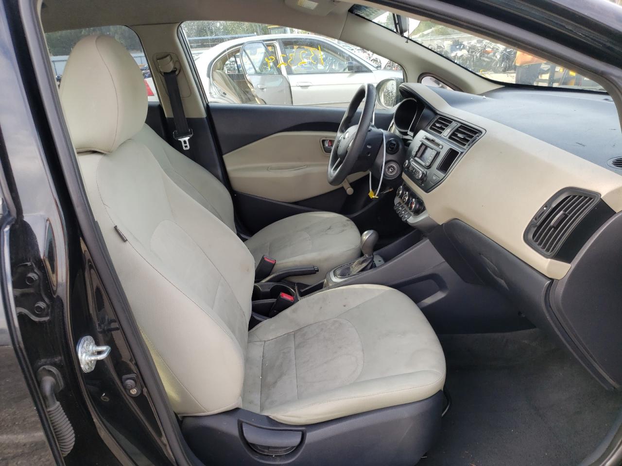 Photo 5 from auction – 2013 KIA RIO LX with VIN KNADM4A39D6138142