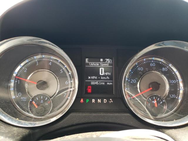 Photo 8 from auction – 2015 CHRYSLER TOWN & COU with VIN 2C4RC1BG9FR562640