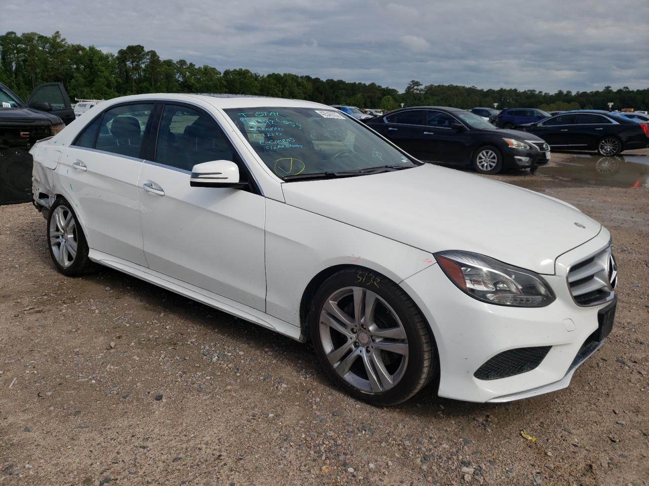 MERCEDES-BENZ E 350 2014 with VIN WDDHF5KB7EB057147 - Photo from auction