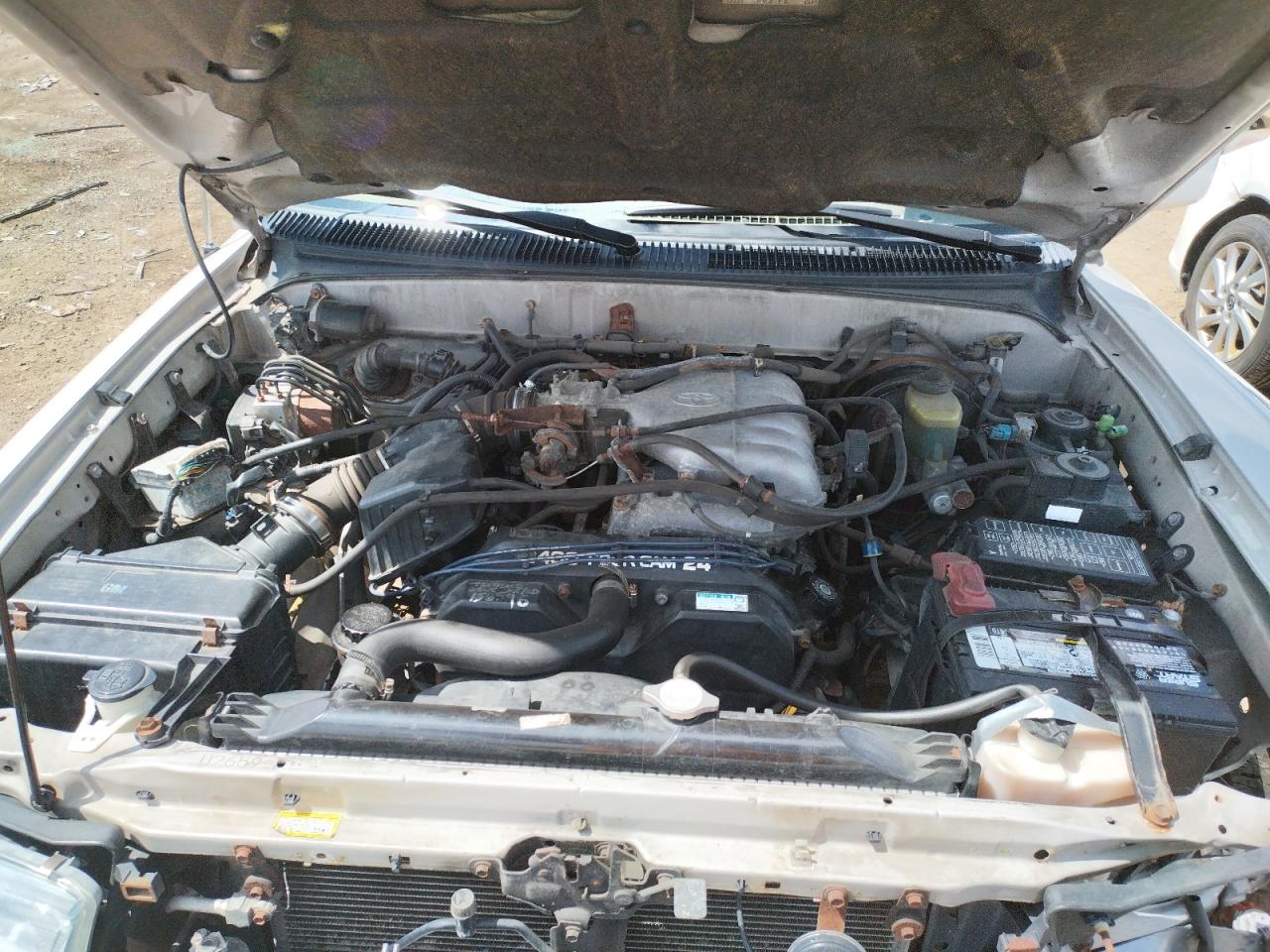 Photo 7 from auction – 2000 TOYOTA 4RUNNER LI with VIN JT3HN87RXY0264673