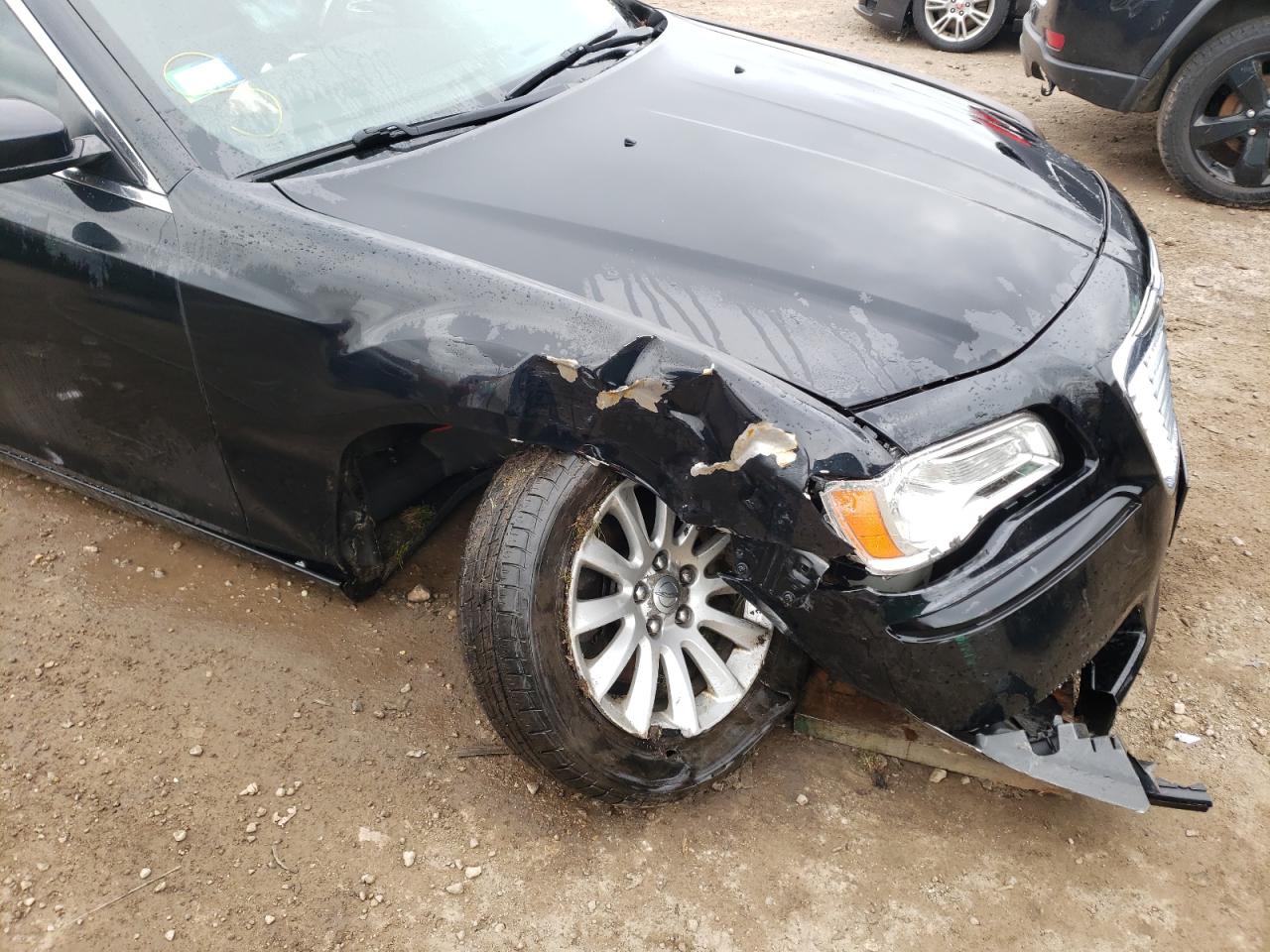 Photo 9 from auction – 2013 CHRYSLER 300 with VIN 2C3CCAAG7DH590032