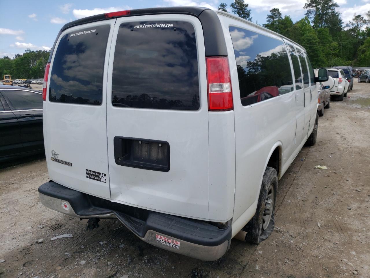 Photo 4 from auction – 2017 CHEVROLET EXPRESS G3 with VIN 1GAZGPFG9H1218033