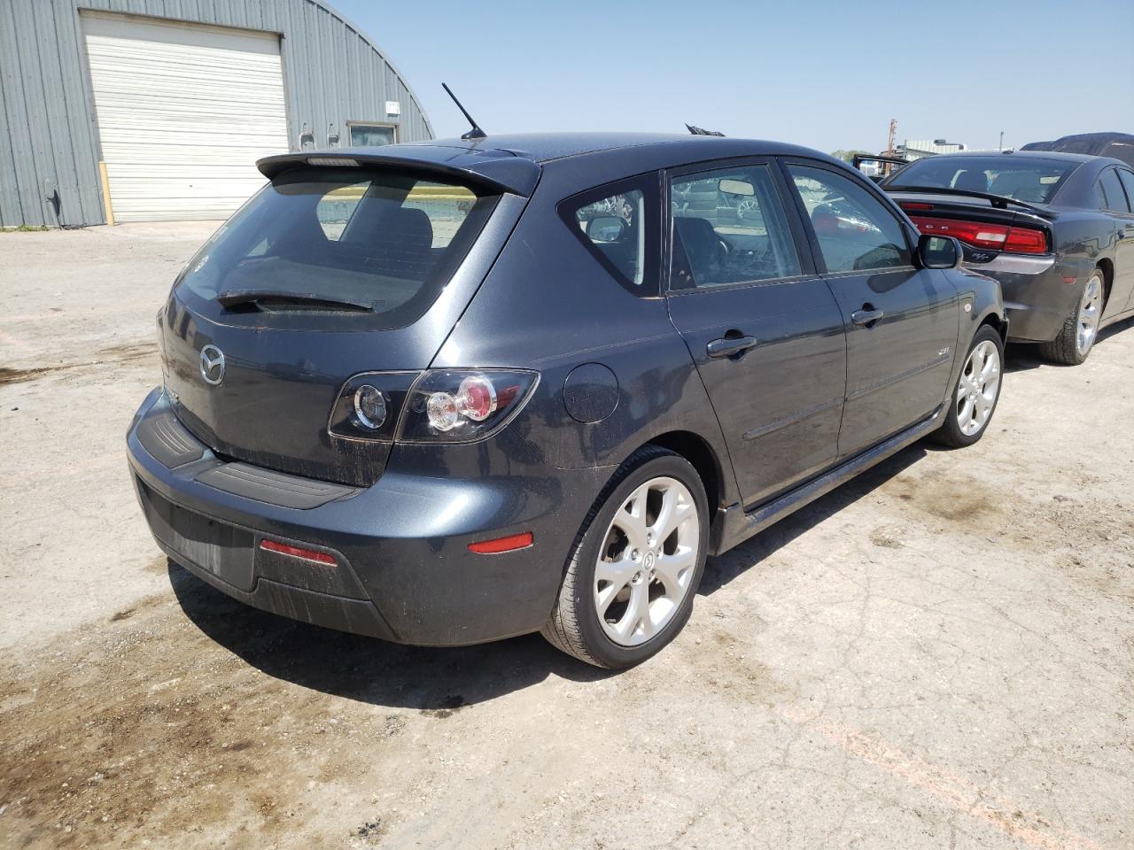Foto 4 de la subasta – 2009 MAZDA 3 S con VIN JM1BK343591198753