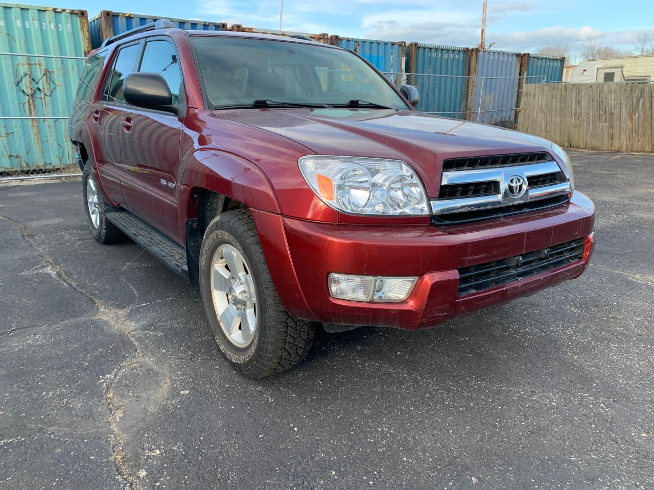 Zdjęcie 1 z aukcji – 2005 TOYOTA 4RUNNER SR z VIN JTEBU14R858044988