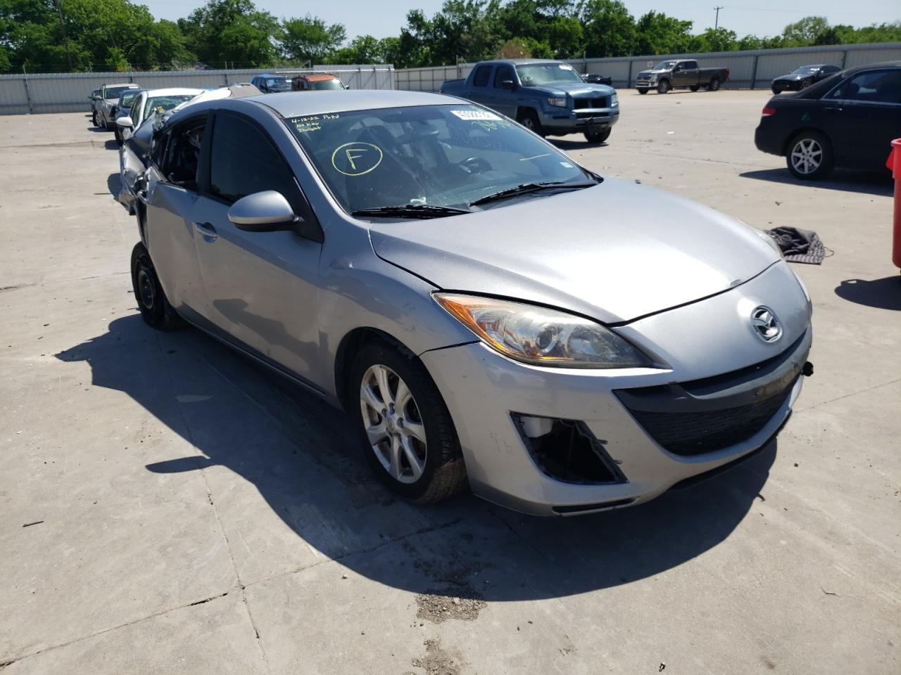 MAZDA 3 I 2010 z numerem VIN JM1BL1SG9A1286782 - Zdjęcie z aukcji