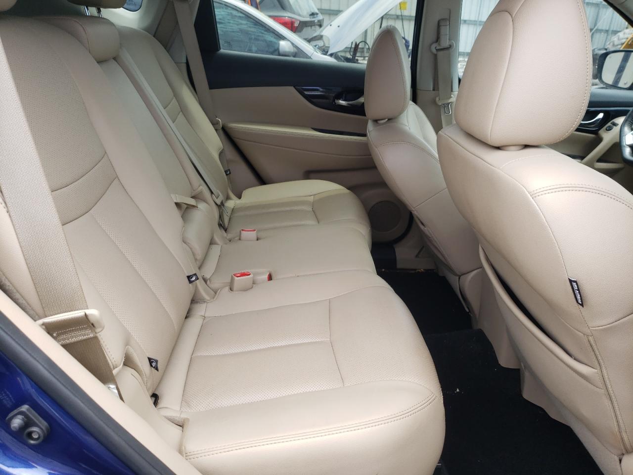 Photo 6 from auction – 2019 NISSAN ROGUE S with VIN 5N1AT2MTXKC815637