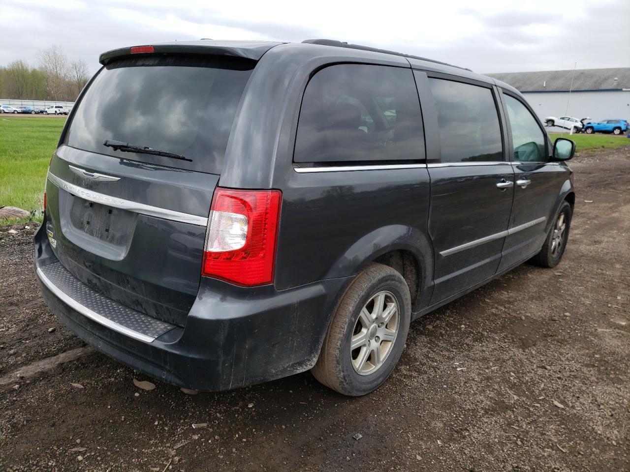 Photo 14 from auction – 2012 CHRYSLER TOWN & COU with VIN 2C4RC1BG6CR399912