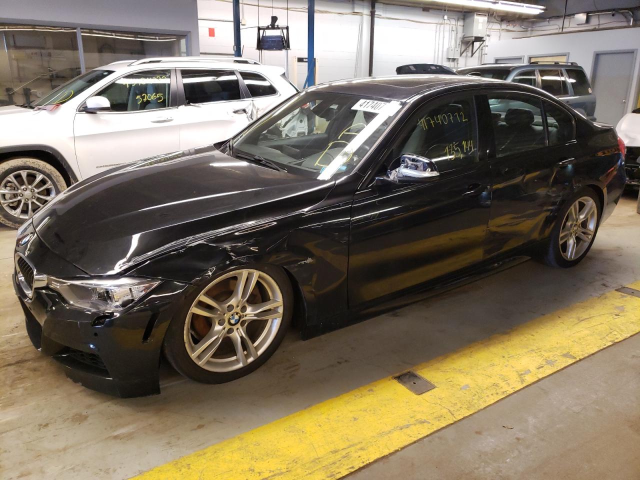 Photo 9 from auction – 2013 BMW 328 XI with VIN WBA3B3C57DF541384