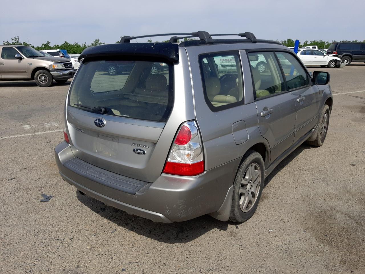 Photo 4 from auction – 2006 SUBARU FORESTER 2 with VIN JF1SG67686H751834