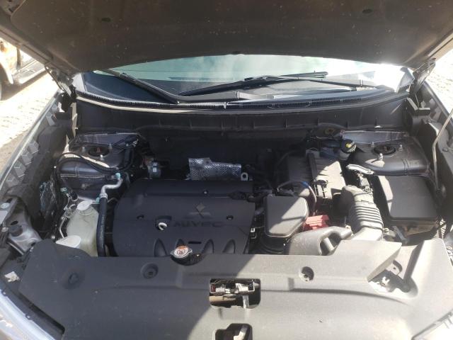 Photo 7 from auction – 2015 MITSUBISHI OUTLANDER with VIN 4A4AR3AW9FE037986