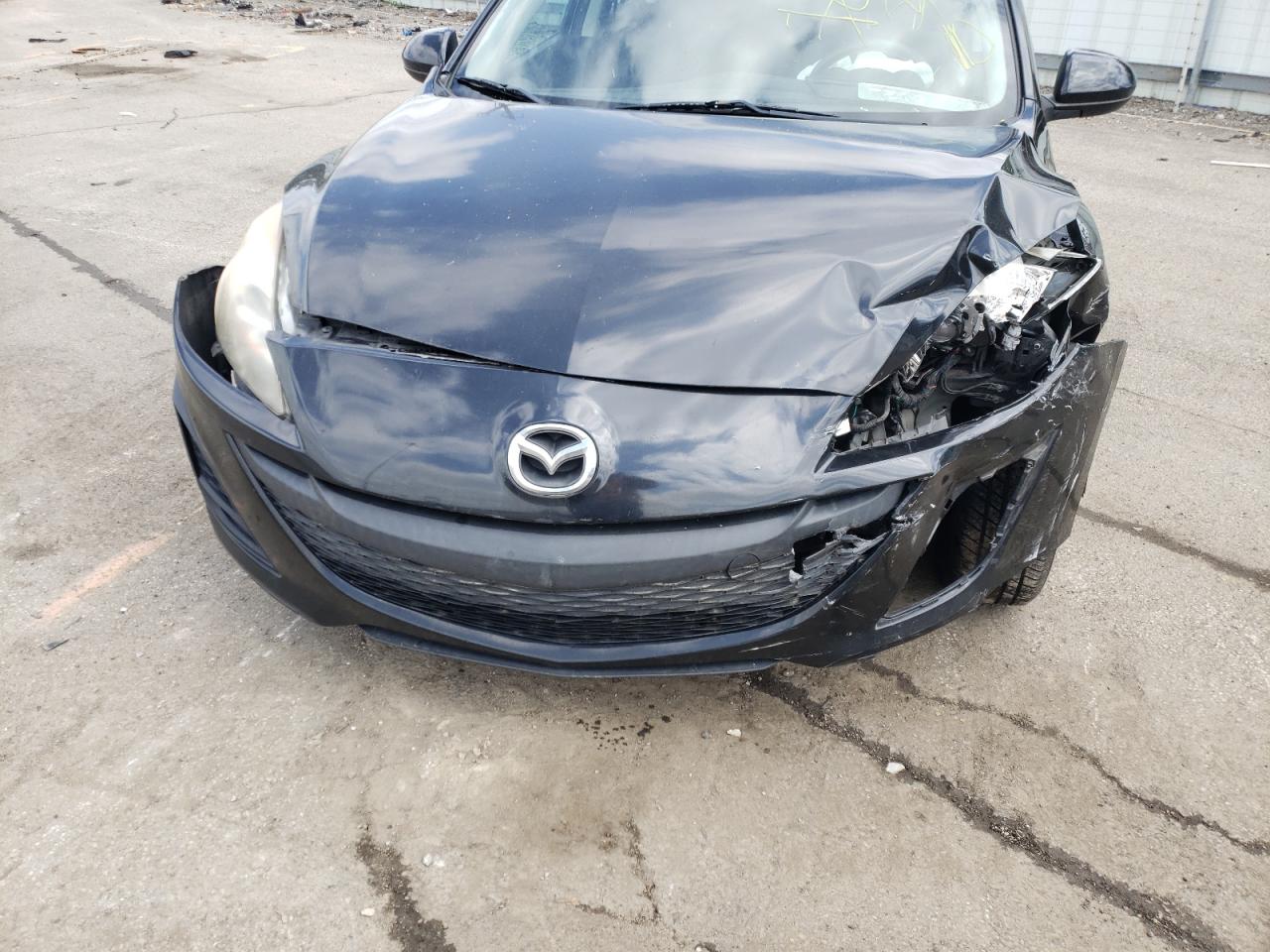 Photo 9 from auction – 2011 MAZDA 3 I with VIN JM1BL1UF4B1436738