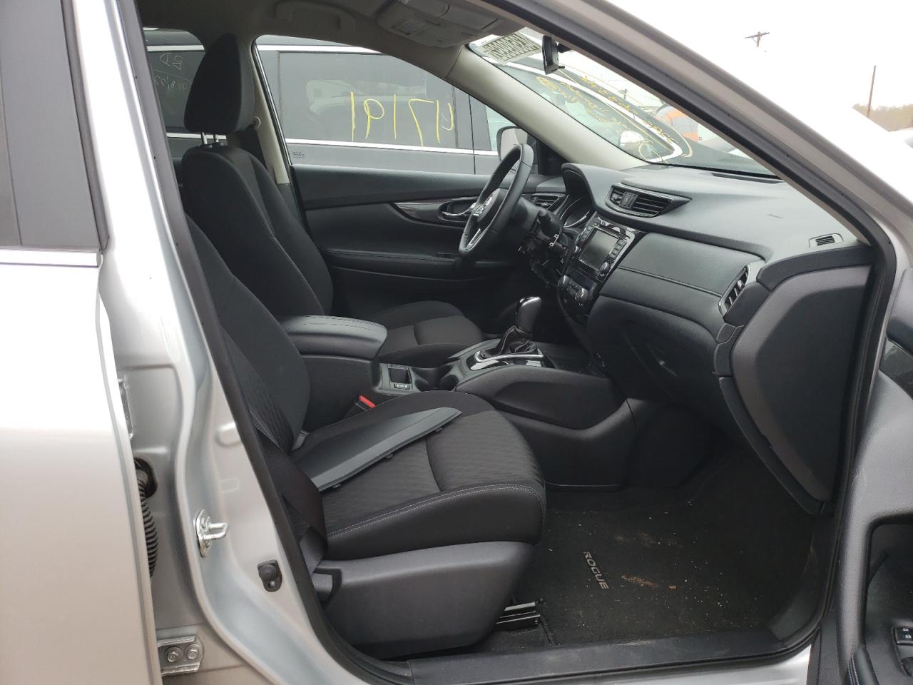 Photo 5 from auction – 2020 NISSAN ROGUE S with VIN KNMAT2MV8LP537076