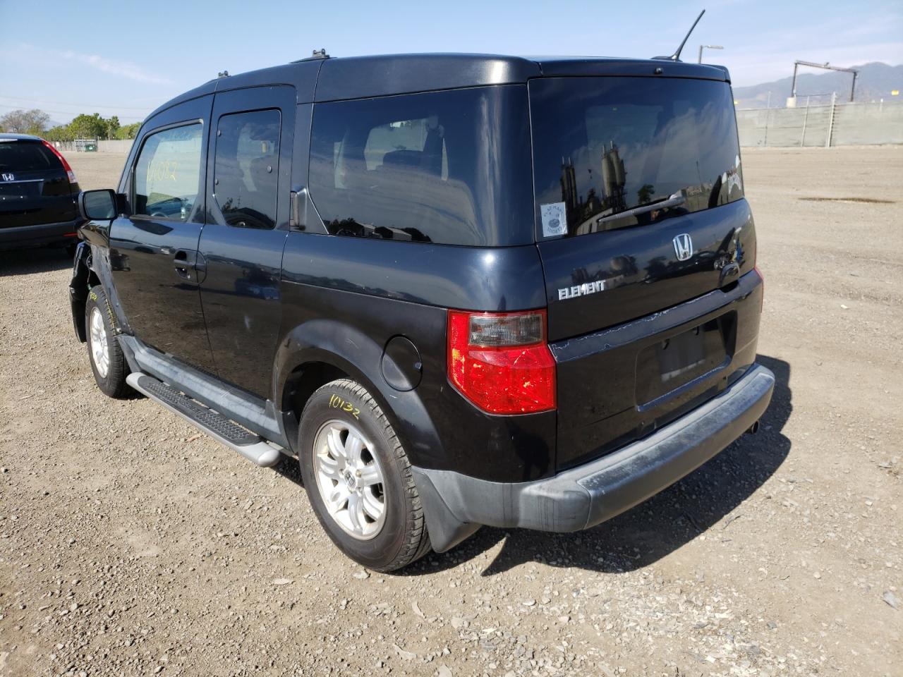 Photo 3 from auction – 2006 HONDA ELEMENT EX with VIN 5J6YH17756L000419