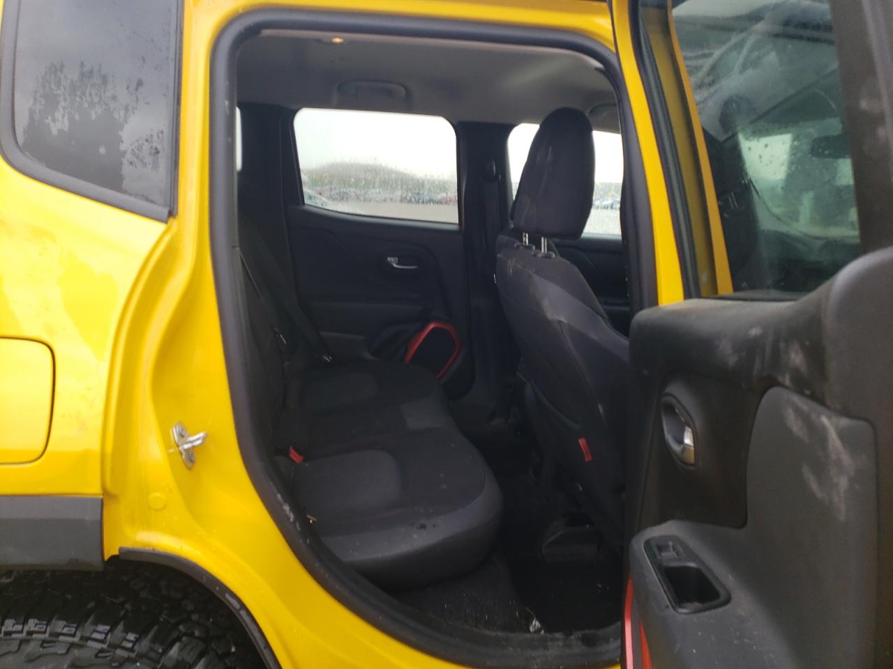 Photo 6 from auction – 2017 JEEP RENEGADE T with VIN ZACCJBCB9HPE43854