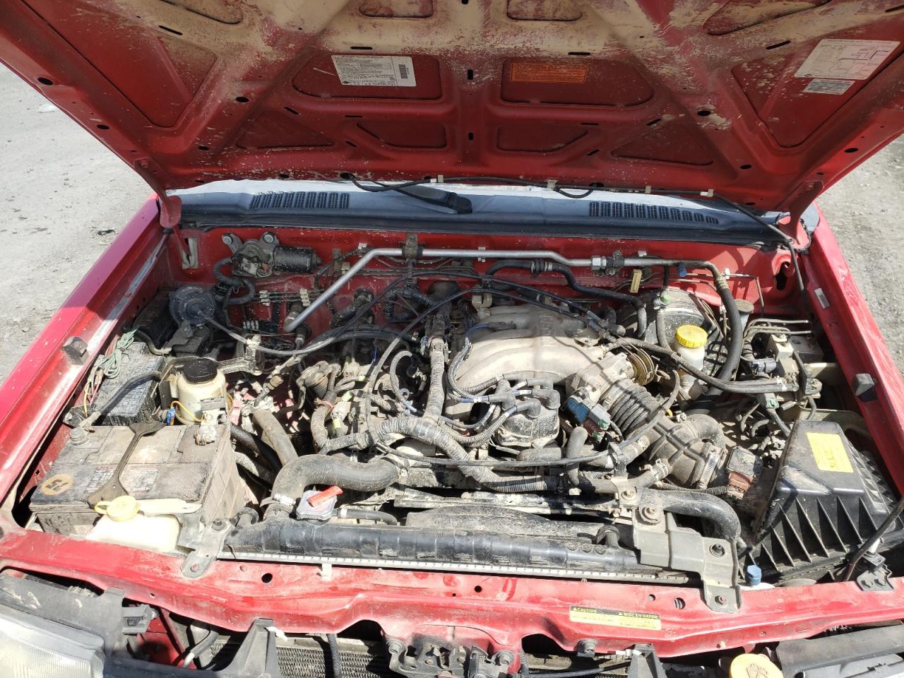Photo 7 from auction – 2000 NISSAN FRONTIER K with VIN 1N6ED26YXYC386405