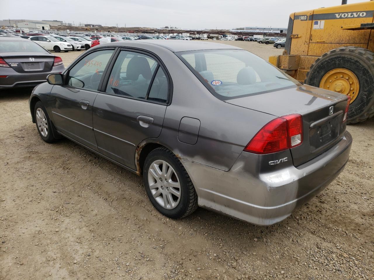 Photo 3 from auction – 2005 HONDA CIVIC LX with VIN 2HGES16605H042187