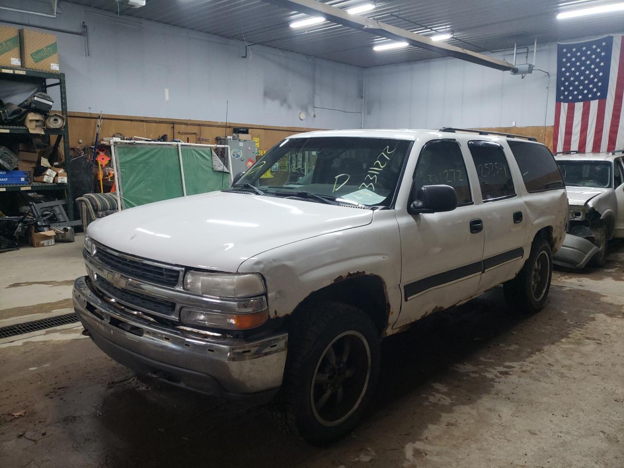 Photo 2 from auction – 2003 CHEVROLET SUBURBAN K with VIN 3GNFK16Z53G306361