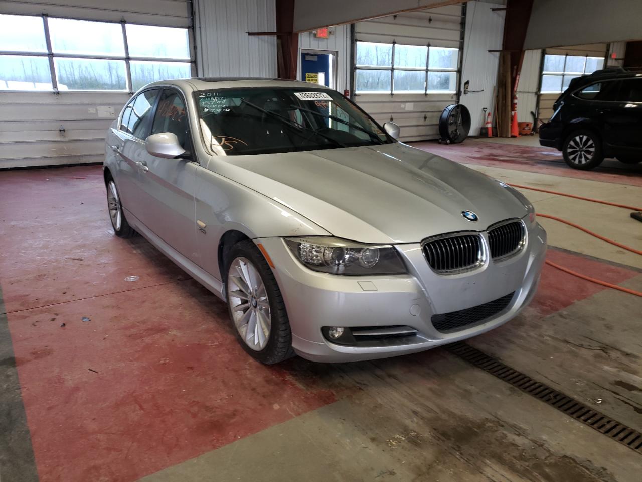 BMW 335 XI 2011 with VIN WBAPL5C58BA919121 - Photo from auction