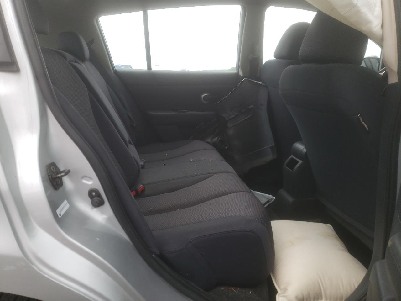 Photo 6 from auction – 2007 NISSAN VERSA S with VIN 3N1BC13E57L409172