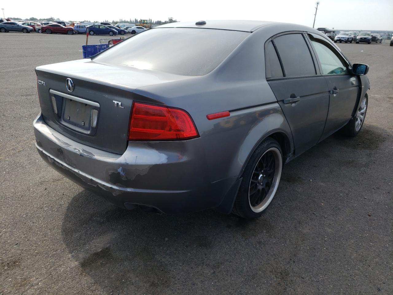 Photo 4 from auction – 2005 ACURA TL with VIN 19UUA662X5A057674