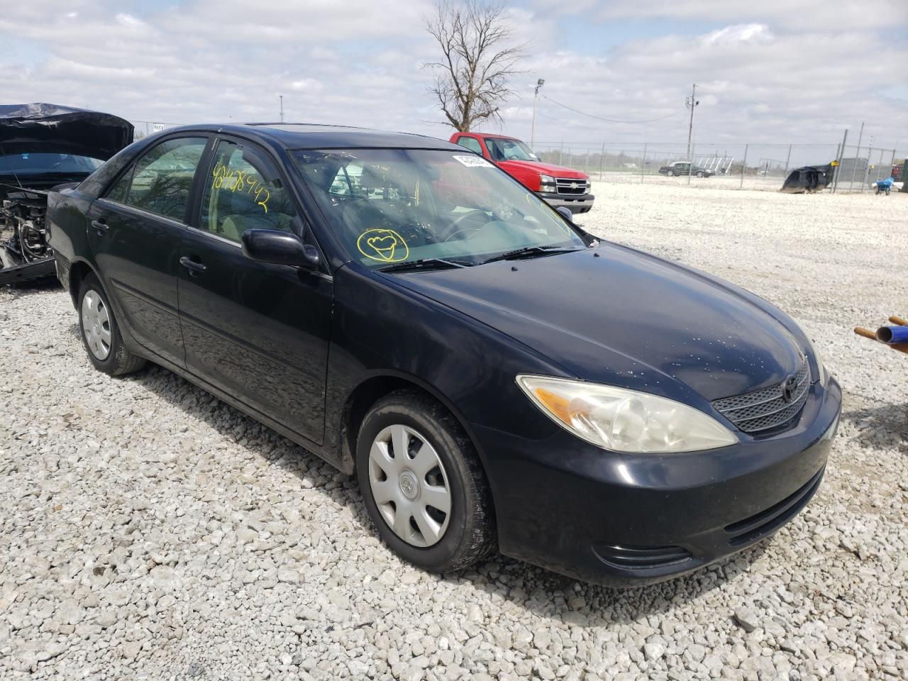 TOYOTA CAMRY LE 2003 with VIN 4T1BE32K83U132703 - Photo from auction