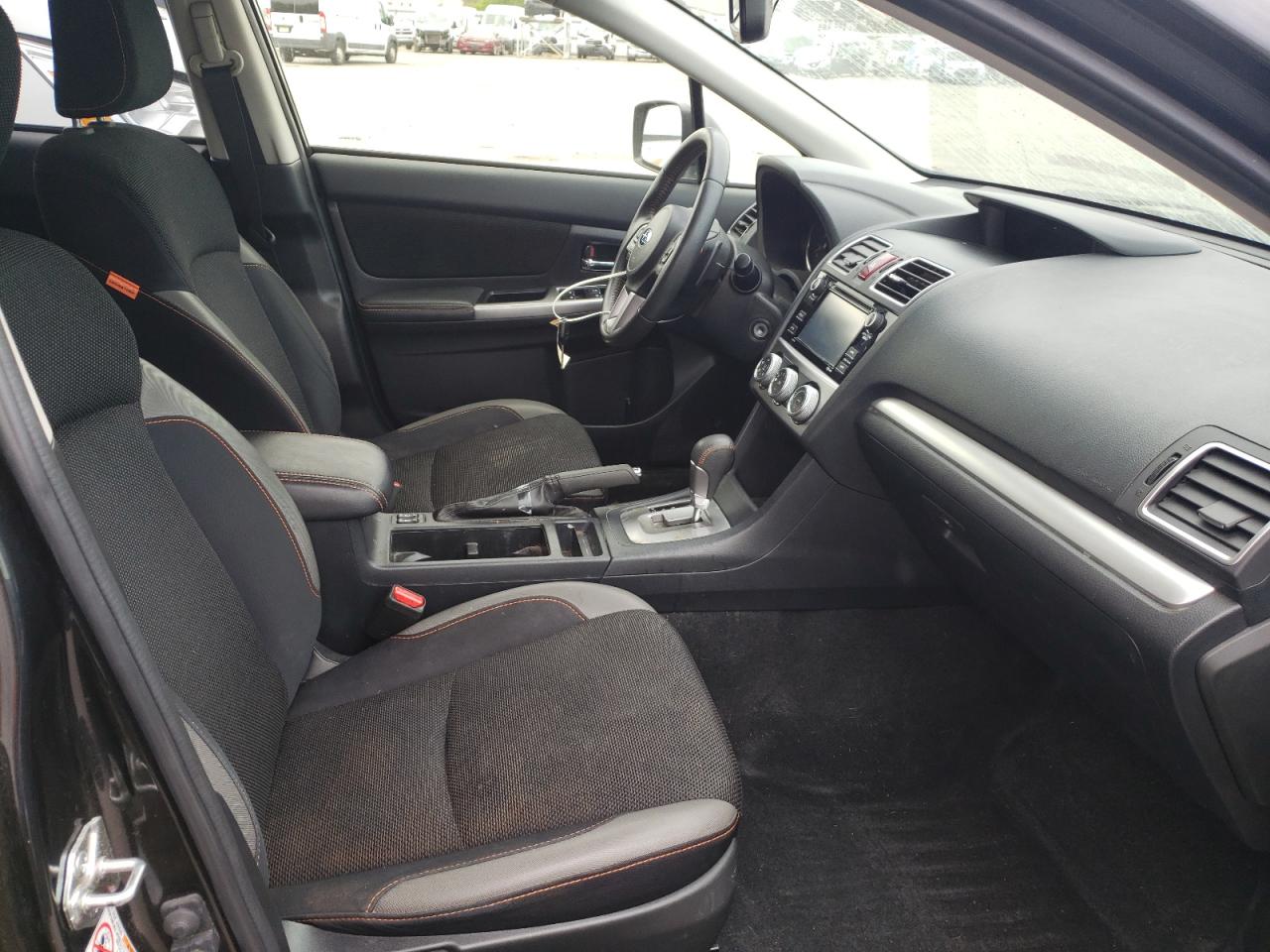 Photo 5 from auction – 2016 SUBARU CROSSTREK with VIN JF2GPABC5G8230976