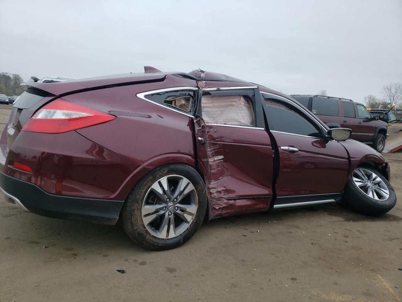 Photo 17 from auction – 2014 HONDA CROSSTOUR with VIN 5J6TF2H59EL002997