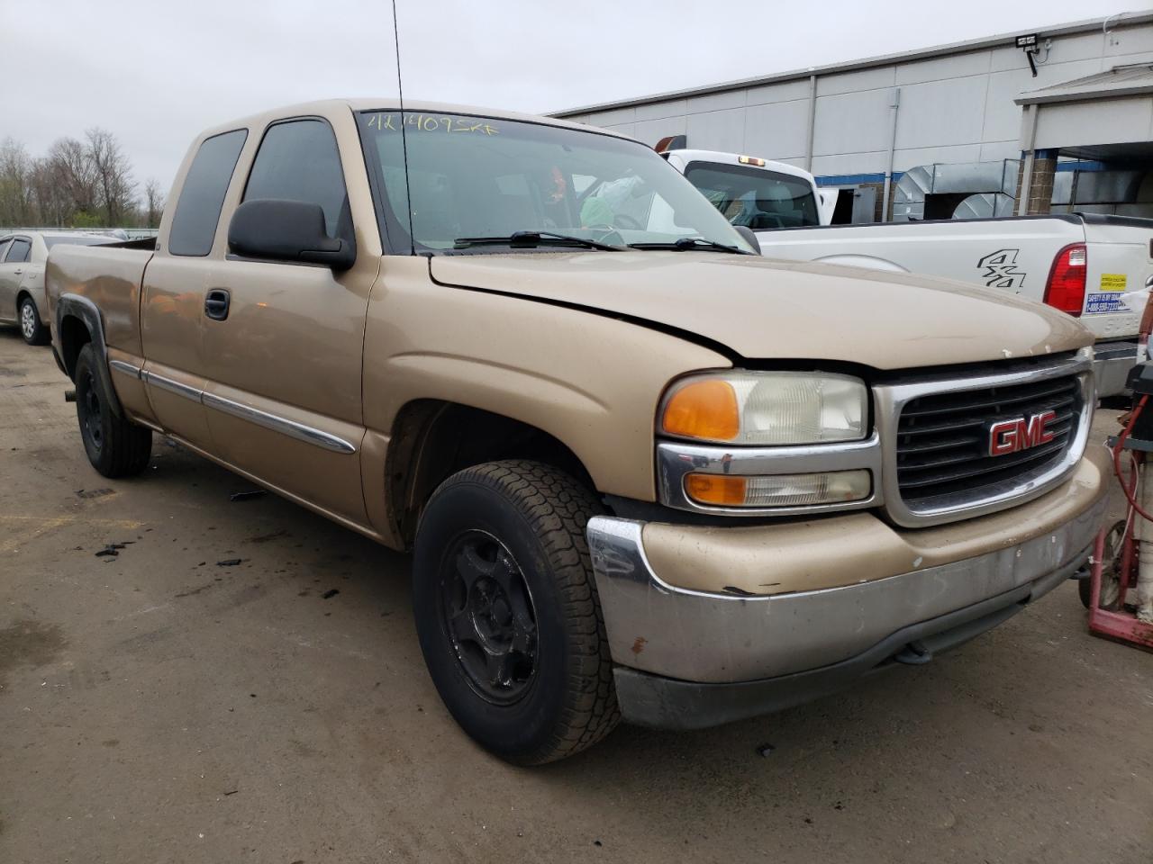 GMC NEW SIERRA 2001 with VIN 1GTEK19V31E191504 - Photo from auction