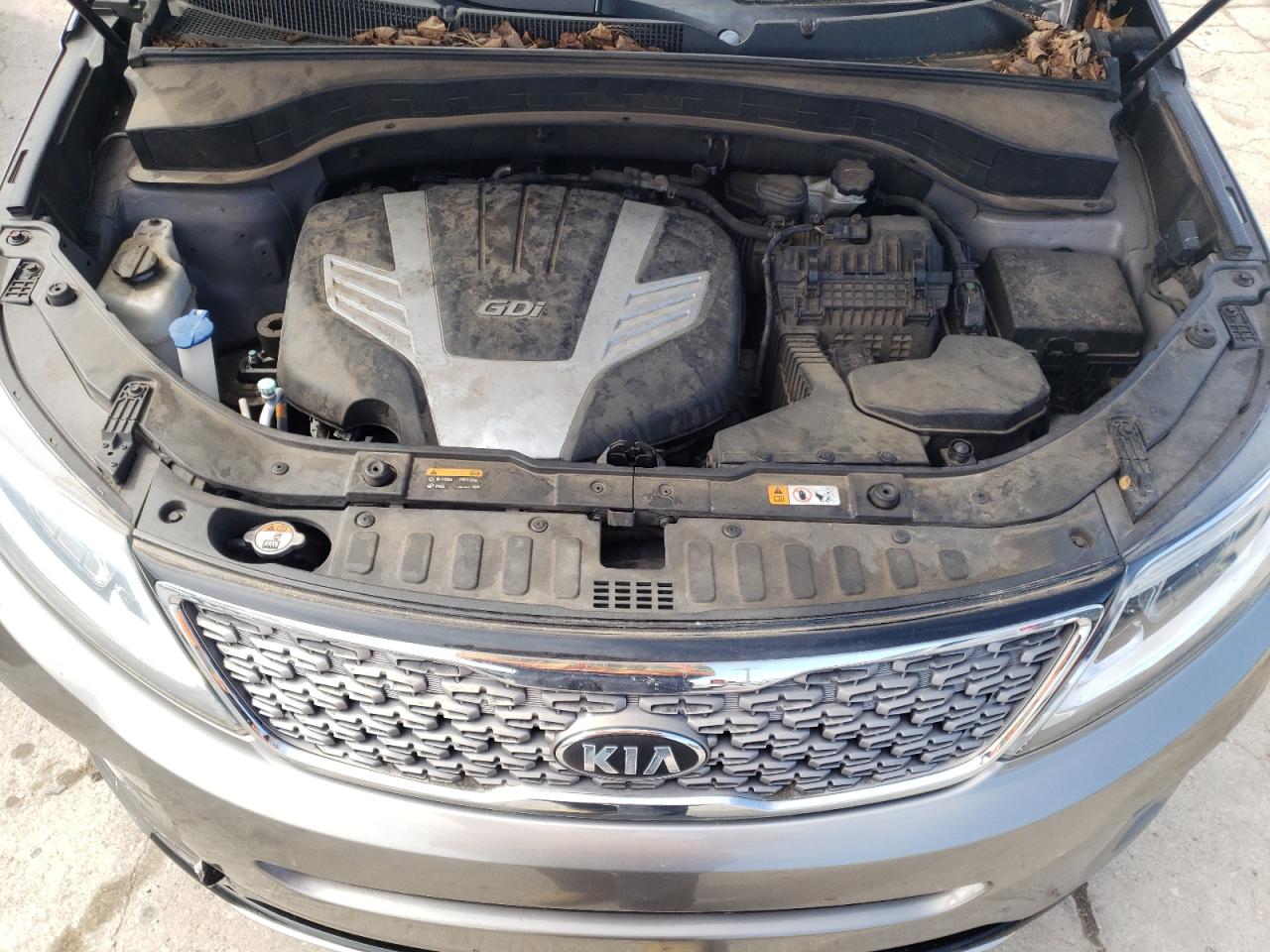 Photo 7 from auction – 2014 KIA SORENTO SX with VIN 5XYKWDA76EG495705