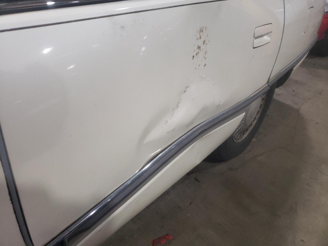 Photo 9 from auction – 1994 CADILLAC DEVILLE with VIN 1G6KD52B6RU236850