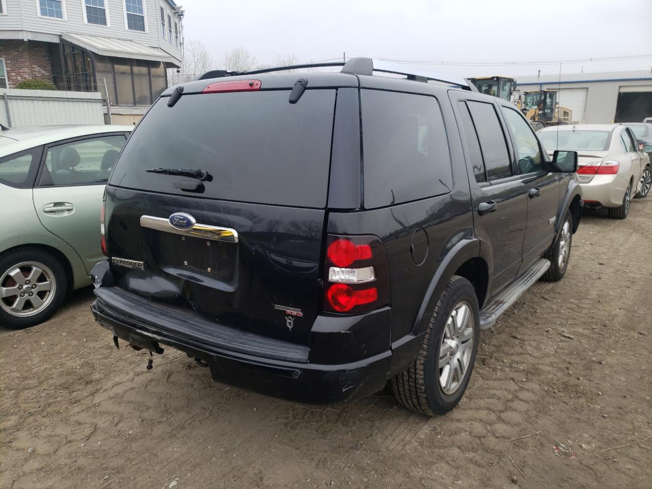 Photo 4 from auction – 2006 FORD EXPLORER L with VIN 1FMEU75806UA13460