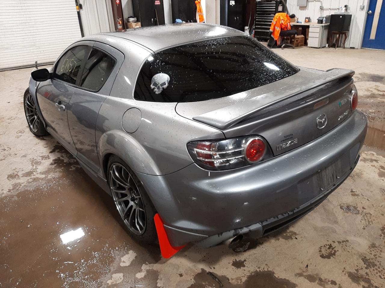 Photo 3 from auction – 2004 MAZDA RX8 with VIN JM1FE173640115144