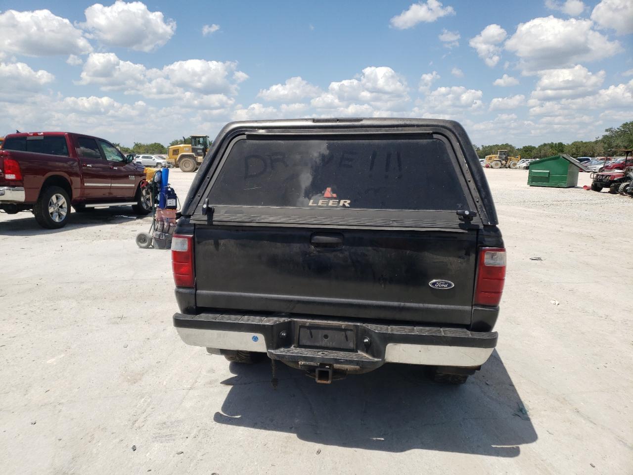 Photo 6 from auction – 2002 FORD RANGER with VIN 1FTYR10D72PB29591