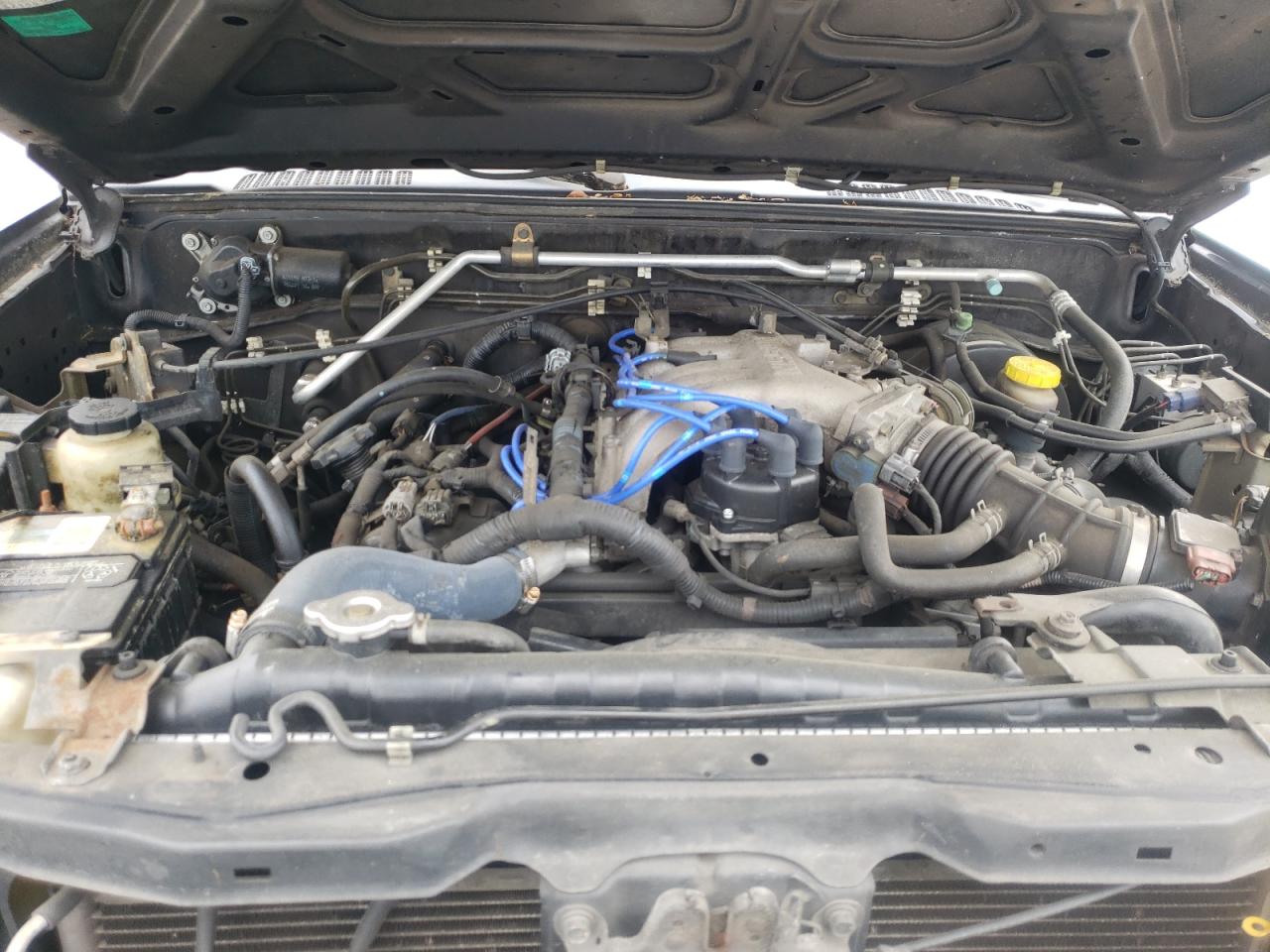 Photo 7 from auction – 2002 NISSAN FRONTIER C with VIN 1N6ED27T22C357202