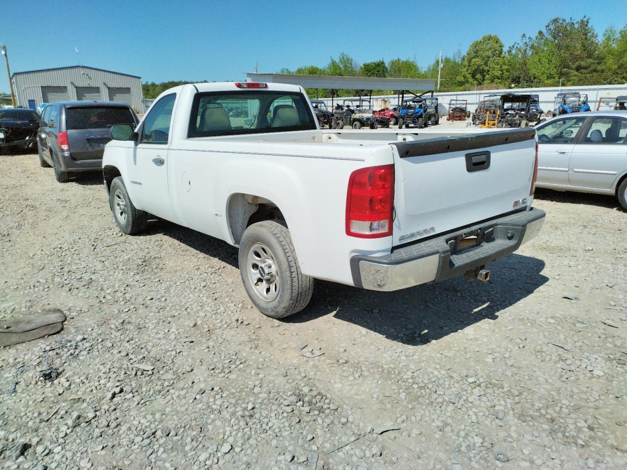 Photo 3 from auction – 2008 GMC SIERRA C15 with VIN 1GTEC14JX8E157121