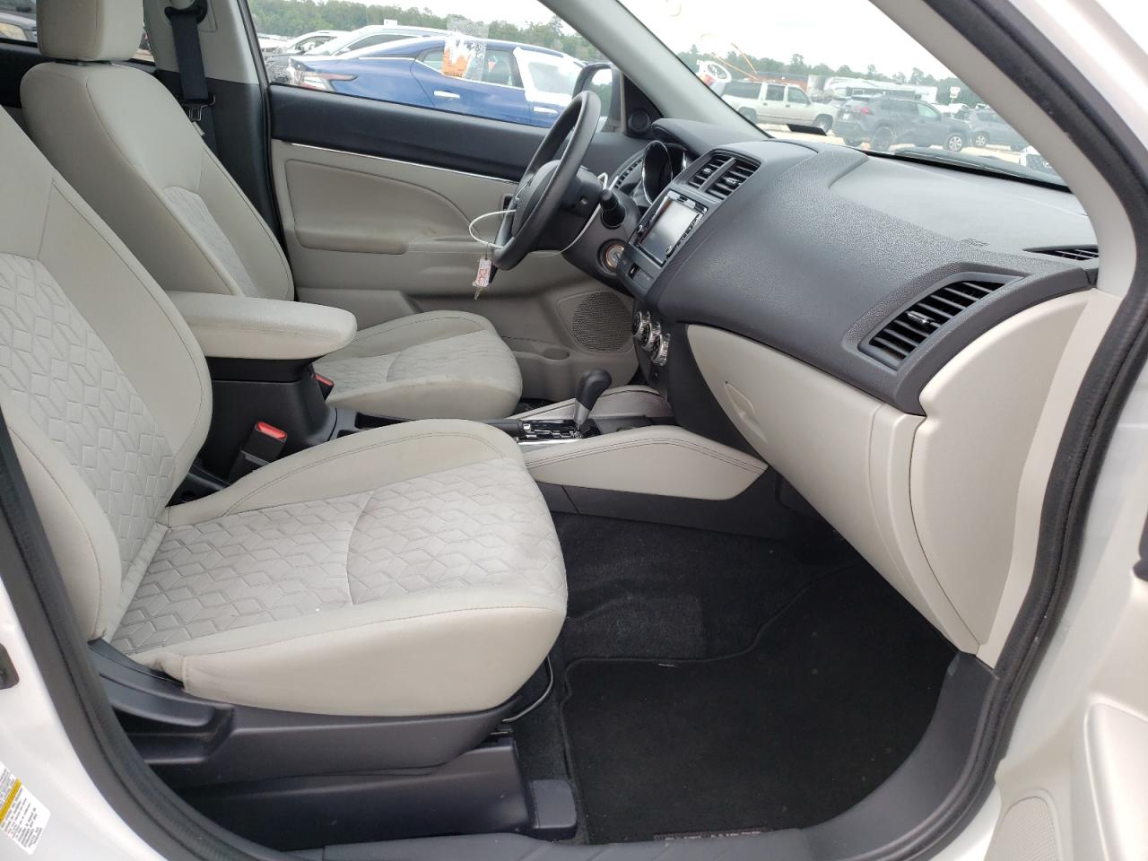 Photo 5 from auction – 2020 MITSUBISHI OUTLANDER with VIN JA4AP3AU1LU020414
