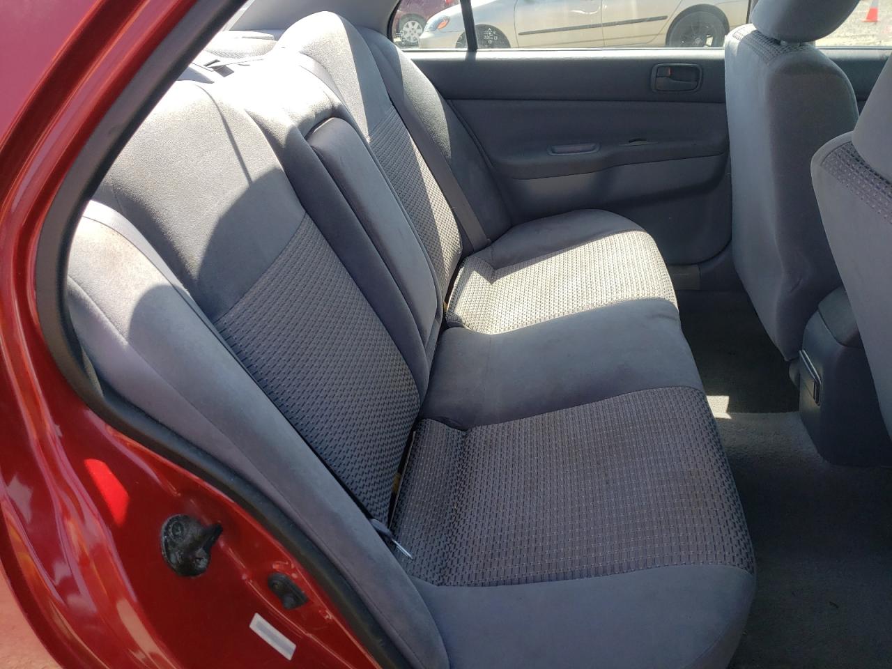 Photo 6 from auction – 2002 MITSUBISHI LANCER with VIN JA3AJ26E62U032087