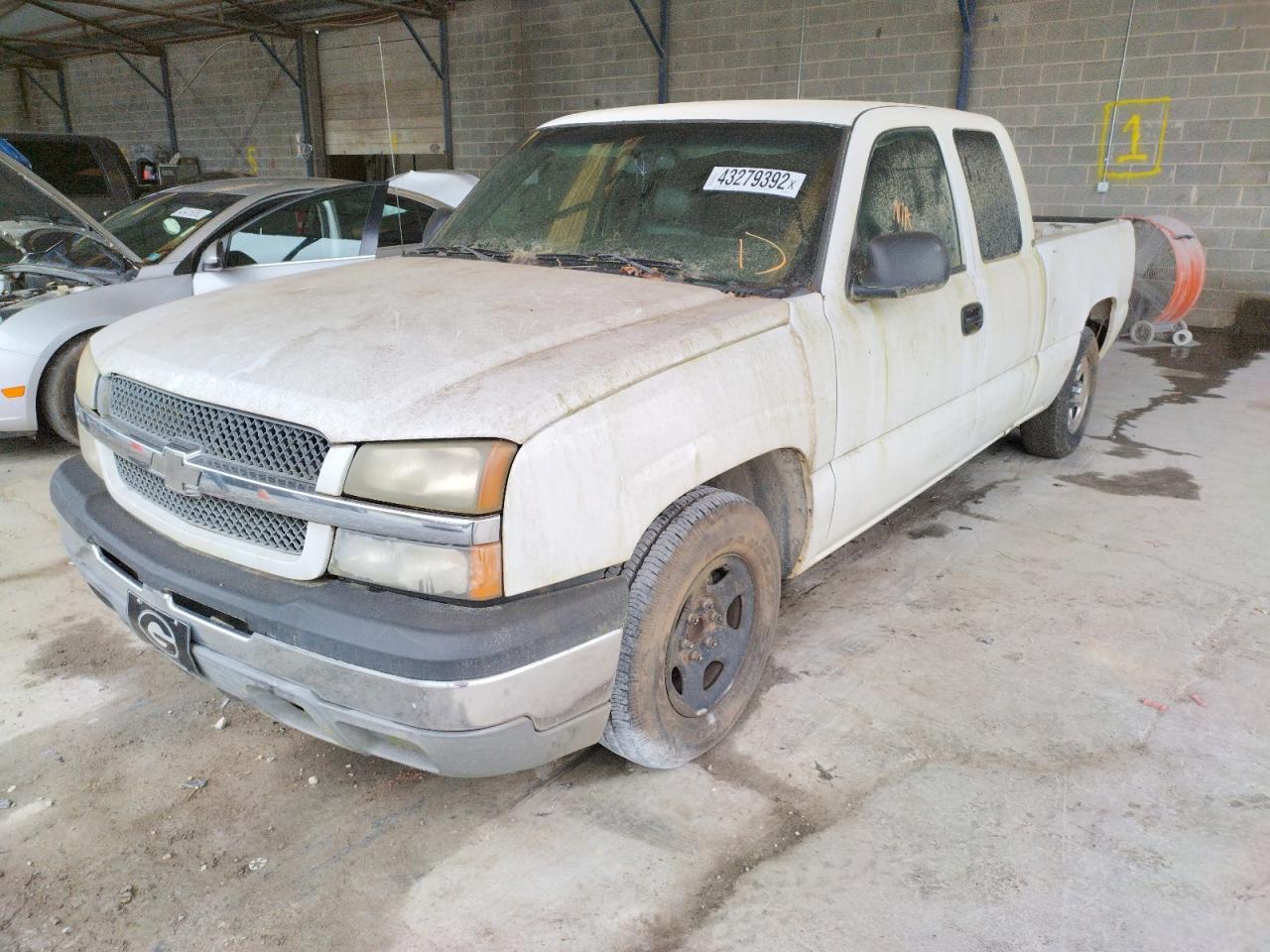 Photo 2 from auction – 2004 CHEVROLET SILVERADO with VIN 1GCEC19X94Z102594