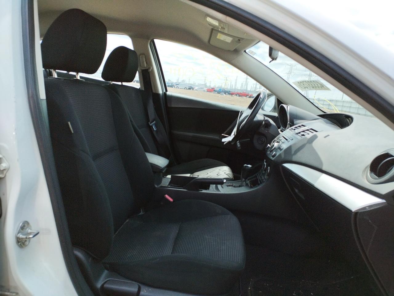 Photo 5 from auction – 2013 MAZDA 3 I with VIN JM1BL1V70D1778679