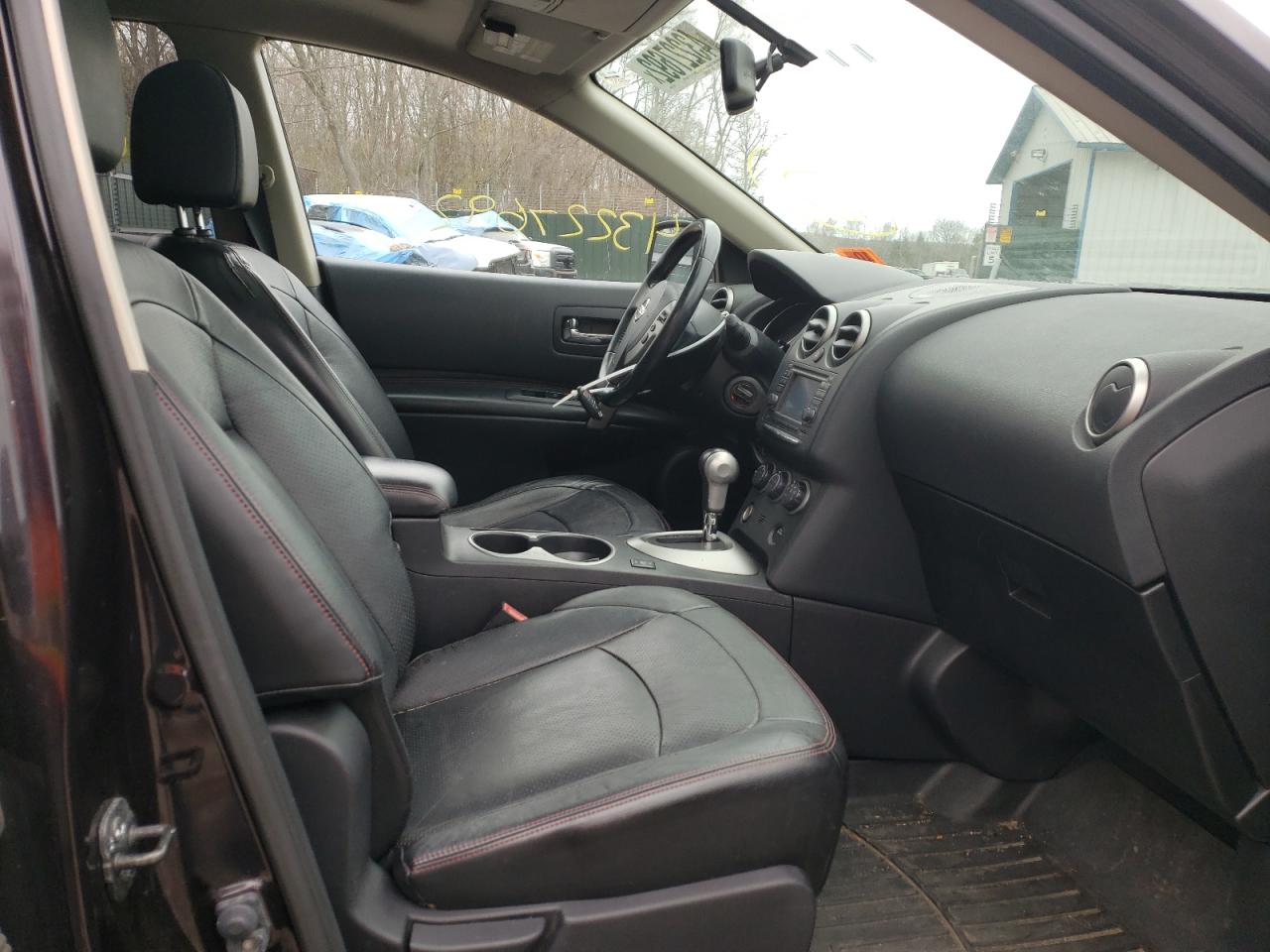 Photo 5 from auction – 2011 NISSAN ROGUE S with VIN JN8AS5MV7BW252835