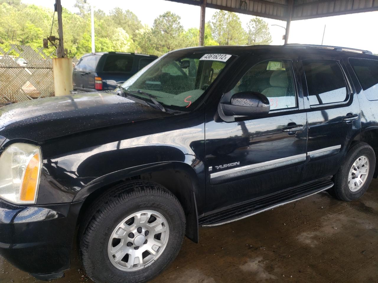 Photo 9 from auction – 2007 GMC YUKON with VIN 1GKFC13097R315506
