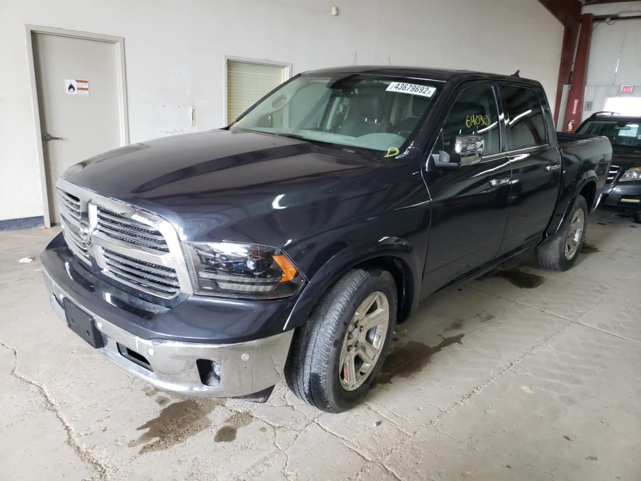 Photo 2 from auction – 2017 RAM 1500 SLT with VIN 1C6RR6LT1HS843587