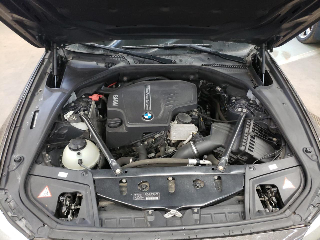 Photo 7 from auction – 2013 BMW 528 XI with VIN WBAXH5C58DDW14348