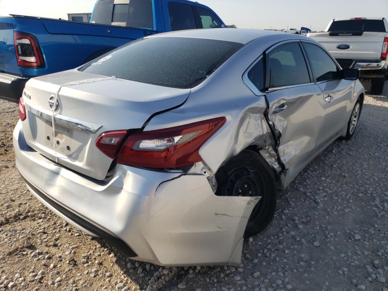 Photo 9 from auction – 2018 NISSAN ALTIMA 2.5 with VIN 1N4AL3AP3JC274761
